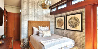 3124 The Strand Gallery 21