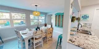 560 E Valley Drive Gallery 8