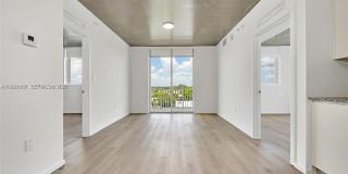 475 NE 125th Gallery 1