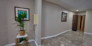 909 S Irolo St Gallery 4