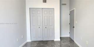 2146 Van Buren Street 403, Hollywood, FL 33020 Gallery 11