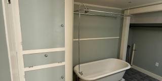 1322 W University Avenue Gallery 8