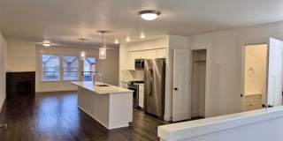 Beautiful Home in Champion Village, Sandy, OR! Beautiful Home in Champion Village, Sandy, OR! Gallery 3