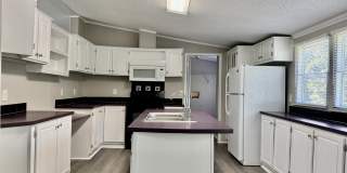 210 White Pine Drive Gallery 4