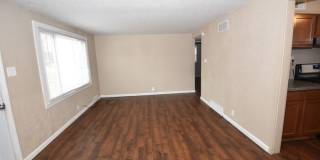 1326 Eastbrook Drive Gallery 3