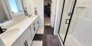 8347 SUNRISE GLN Gallery 25