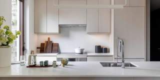 300 East 50th Street Gallery 3