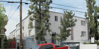 10231 Pinewood Avenue Gallery 7