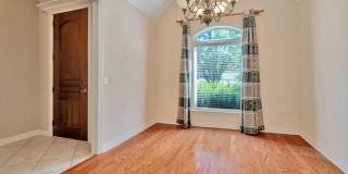 Beautiful 4bd/2.5bth home located in the Clabber Creek Subdivision!! Beautiful 4bd/2.5bth home located in the Clabber Creek Subdivision!! Gallery 5