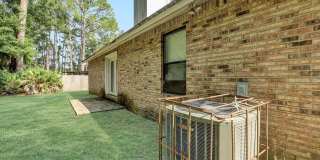 3 bedroom/ 2 bathroom home on the Northside! Gallery 21
