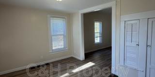 32 Custer Avenue - 1 Gallery 8