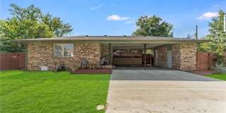 1202  SW B  ST Gallery 1