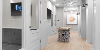 408 Jackson Gallery 6