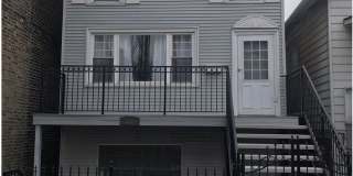 1217 W Grand Avenue Gallery 1