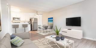 Pacific Pointe Gallery 17