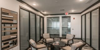 Vintage Gateway Apartments Gallery 45