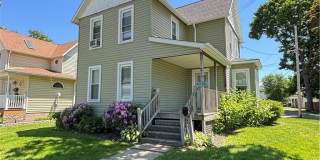 318 Bronson Street Gallery 1