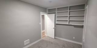 Charming 3 bedroom/1.5 bath Brick Home - Now Available! Gallery 15