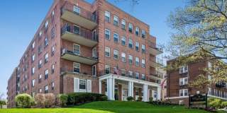 The Regency on Elm Gallery 1