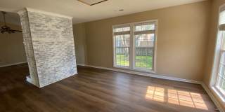 Beautiful 3 bedroom 2 bath home in Northchase Gallery 19