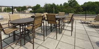 eaves Glover Park Gallery 17