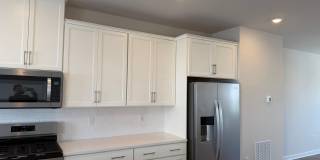 33 E FRONT STREET Gallery 12