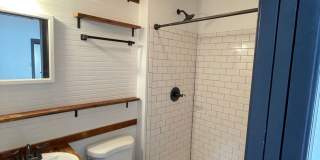 1/2 off 1 month-Charming Industrial 4 Bedroom/4 Bathroom Apartment in Pigtown, MD! Gallery 27