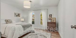 3007 La Mesa Dr Gallery 17