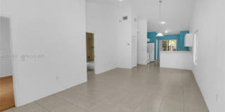 117 SE 3rd Ave Gallery 6