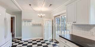 Charming Hillsboro Retreat: Cozy Single-Level Home with Greenhouse & Kids' Clubhouse! Gallery 15