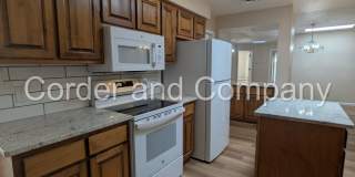 Cute 2 Bedroom, 2 Bathroom, 2 Car Garage and 1,562 Sq. Ft. home in 55+ Community in Rio Rancho. Gallery 12