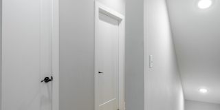 1420 Stockyard Place Gallery 21