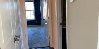 3 Bedroom 2.5 Bath Townhouse 1 Car Garage Gallery 13