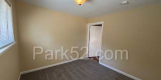 4 Bedroom 2 Bathroom Single Family Northeast Tacoma Home Gallery 11