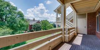 Two Bedroom Condo With Office in Green Hills Gallery 20