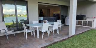 527 SE Vallarta Drive Gallery 24