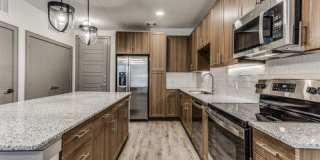 4321 S Congress Ave Gallery 1