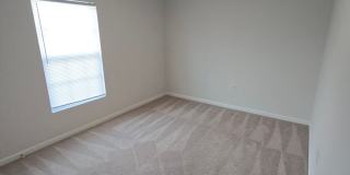3 bed 2 bath home Gallery 13