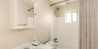 1120 & 1136 York Gallery 16