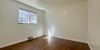 2 Bedroom, 1 Bathroom Duplex in Denver! Available August!! Gallery 8