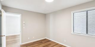 Robertson Avenue Flats Gallery 14