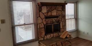 4B/2B Home with Attached Garage in Longmont Ready for June! Gallery 35