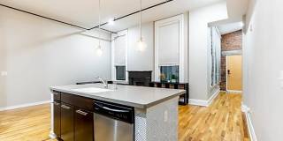 OTR- 1 bed 1 bath condo Gallery 11