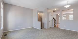 5140 DONOVAN Drive Gallery 2