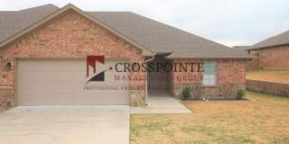Beautiful 3 Bedroom 2 Bathroom Townhouse in South Tyler! Beautiful 3 Bedroom 2 Bathroom Townhouse in South Tyler! Gallery 1