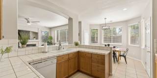 Effortless Living Starts Here — Just Bring Your Suitcase and Step Into Comfort Gallery 4