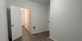 2542 Cecil B. Moore Avenue - 2 Gallery 4