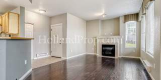Bright Ground-Floor Condo with Private Patio in Beaverton Gallery 4