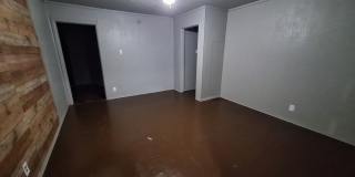 4 bedroom, 1.5 baths Gallery 4