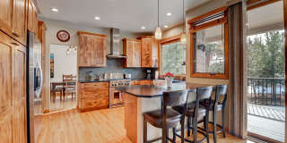 29982 Troutdale Ridge Road Gallery 7
